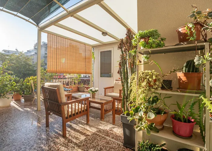Veranda At Patras Center Apartment
